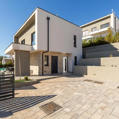 La Istriana - Seaview, Heated Pool *