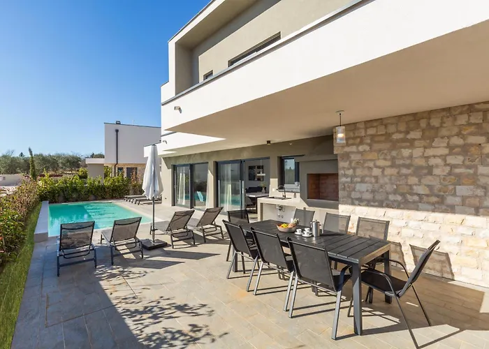 Villa La Istriana - Seaview, Heated Pool